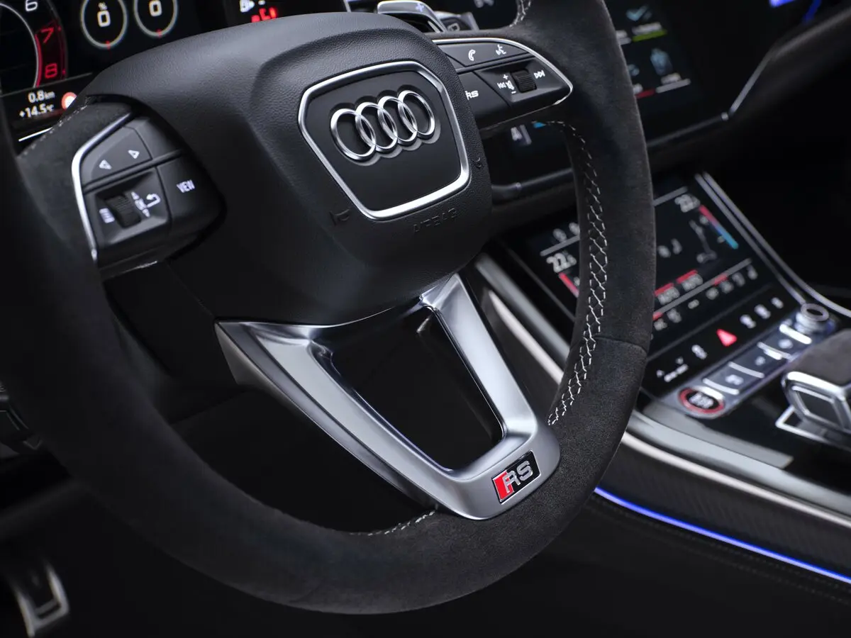 Audi RS Q8 I Рестайлинг Внедорожник 5 дв. — сүрөт 11