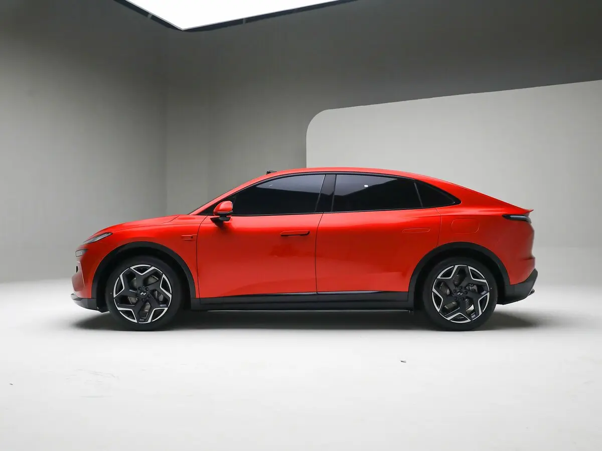 Nio Onvo L60 I Внедорожник 5 дв. — photo 2