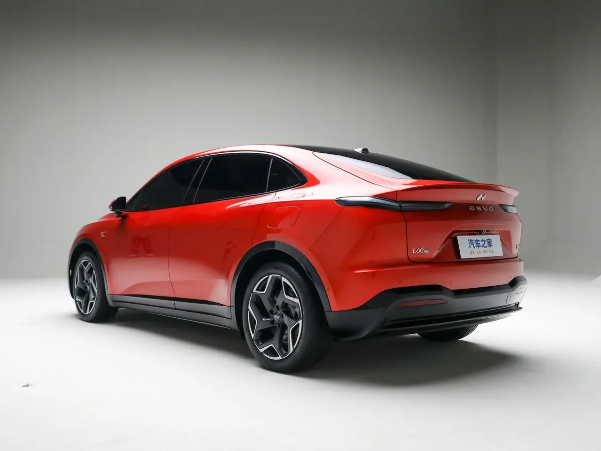 Nio Onvo L60 I Внедорожник 5 дв. — photo 5