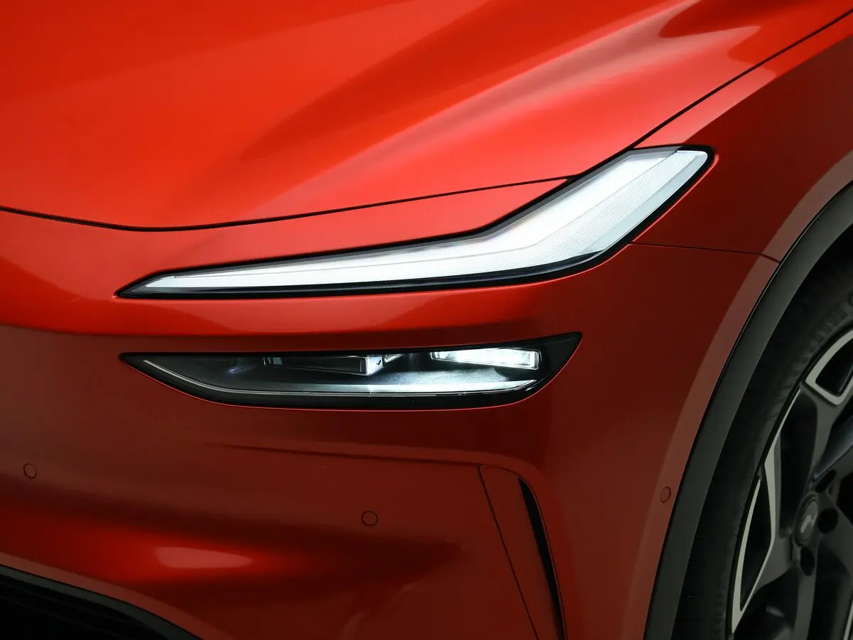 Nio Onvo L60 I Внедорожник 5 дв. — photo 11