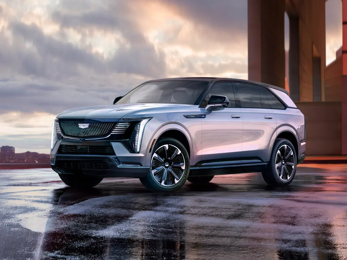 Cadillac Escalade iQ 2024 – н.в. Внедорожник 5 дв.