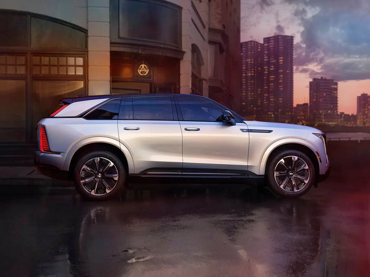 Cadillac Escalade iQ 2024 – н.в. Внедорожник 5 дв. — сүрөт 2