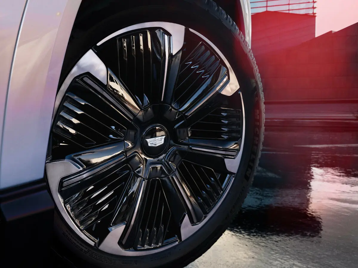Cadillac Escalade iQ 2024 – н.в. Внедорожник 5 дв. — сүрөт 7