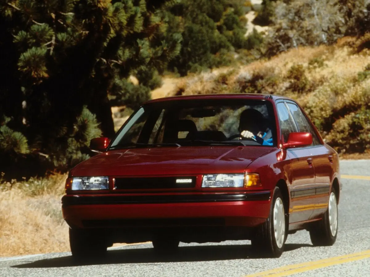 Mazda Protege I (BG) Седан — сүрөт 3