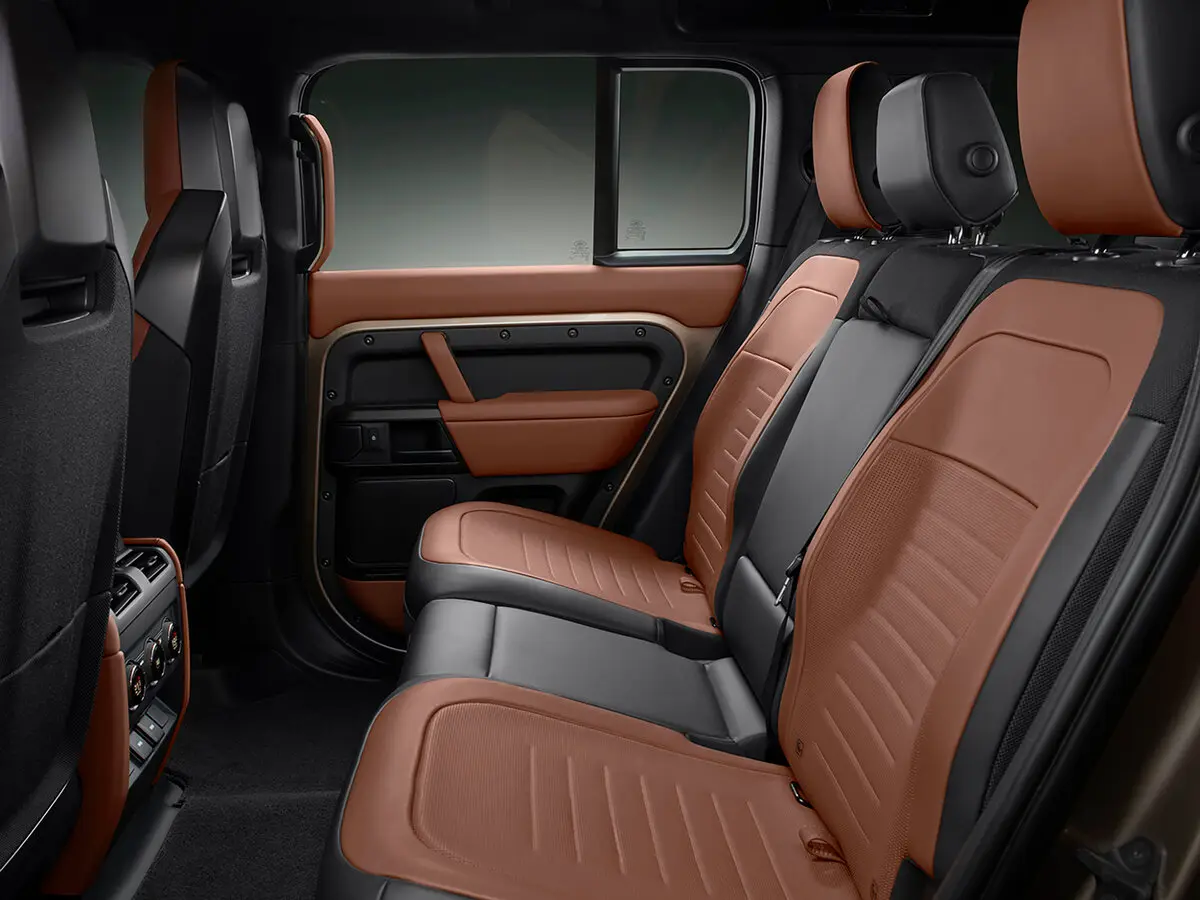 Land Rover Defender II Внедорожник 5 дв. Octa — photo 8