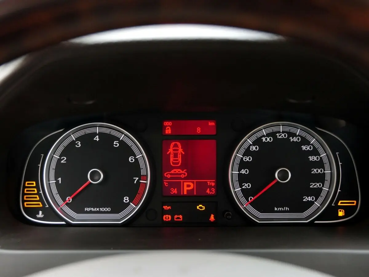Roewe 750 2006 – 2016 Седан — сүрөт 6