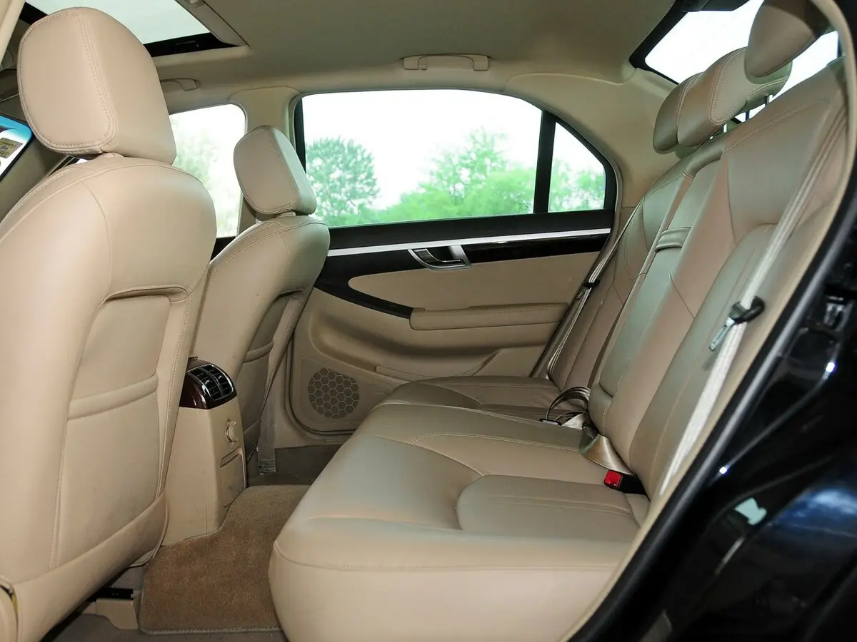 Roewe 750 2006 – 2016 Седан — сүрөт 8