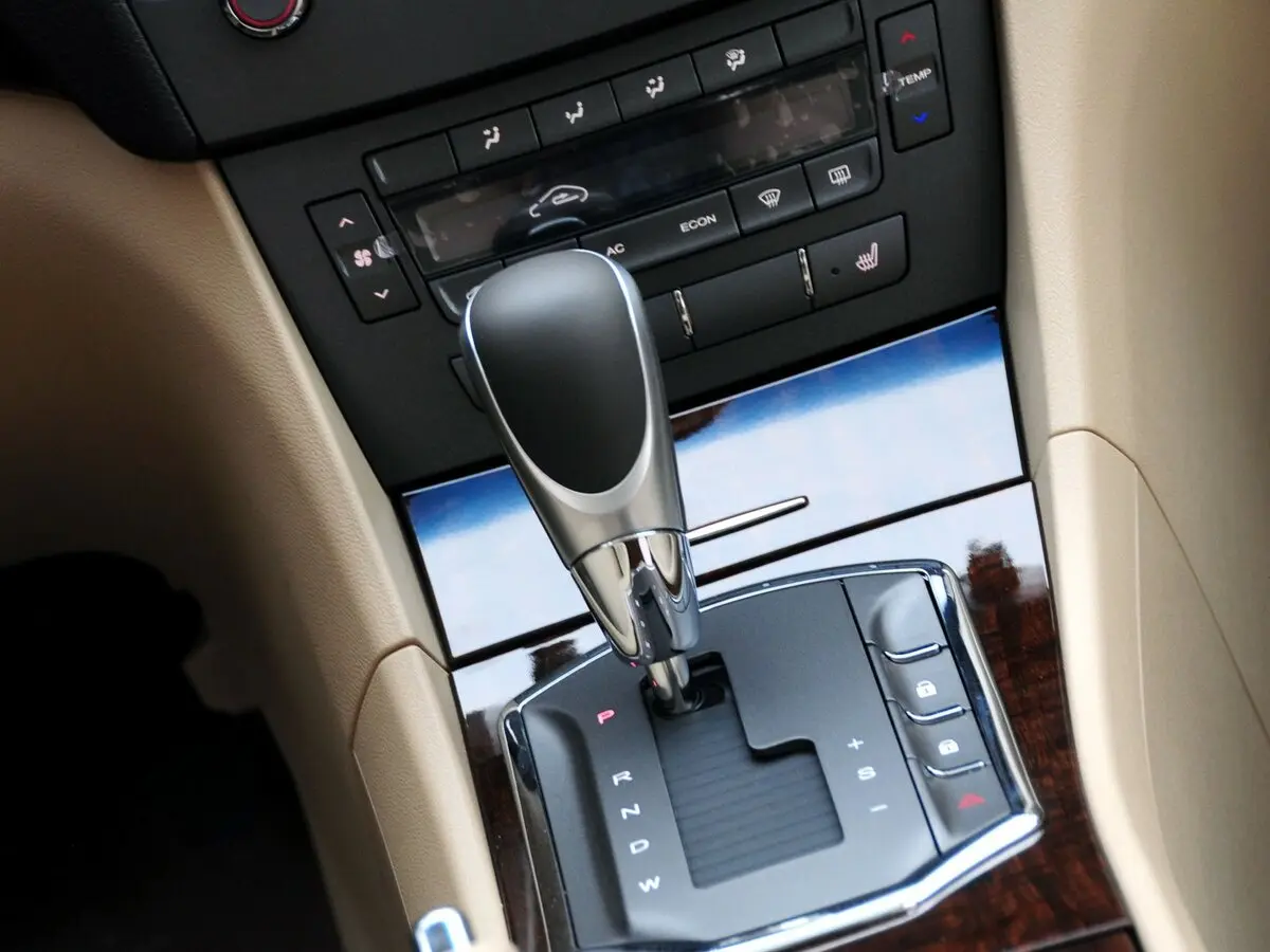 Roewe 750 2006 – 2016 Седан — сүрөт 9