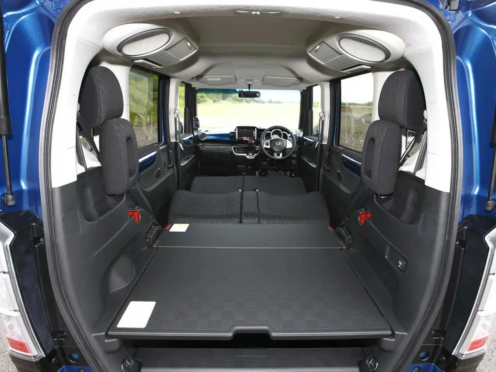 Honda N-BOX+ I Микровэн — 照片 7