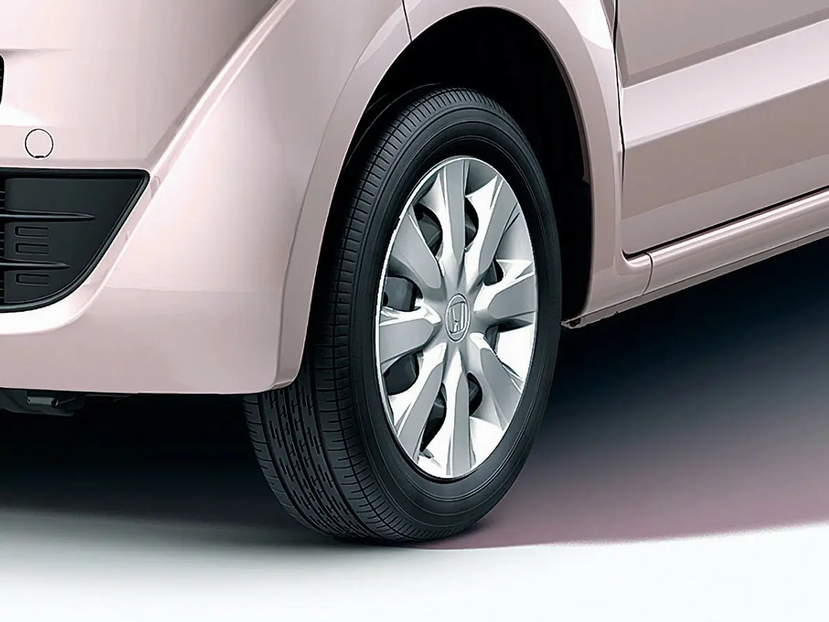 Honda N-BOX+ I Микровэн — 照片 8