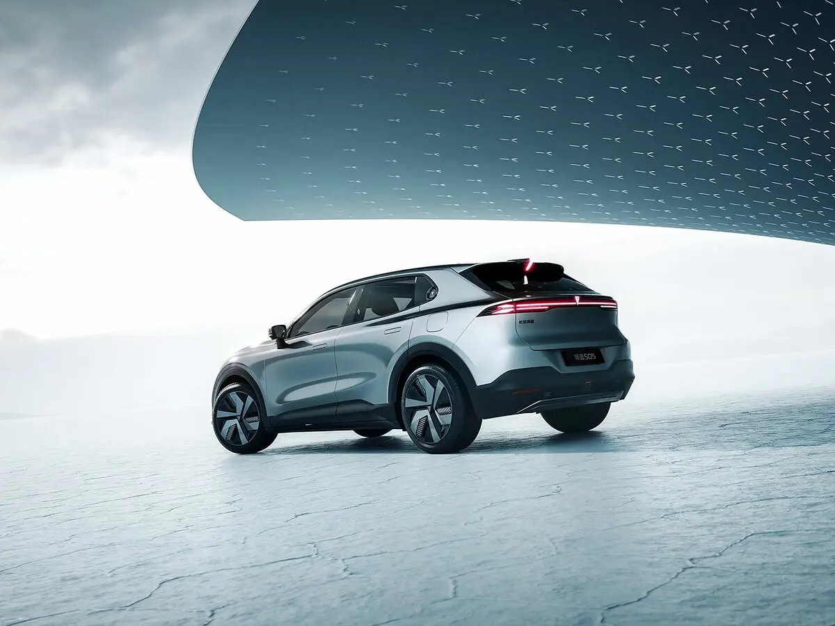 Changan Deepal S05 I Внедорожник 5 дв. — фото 4