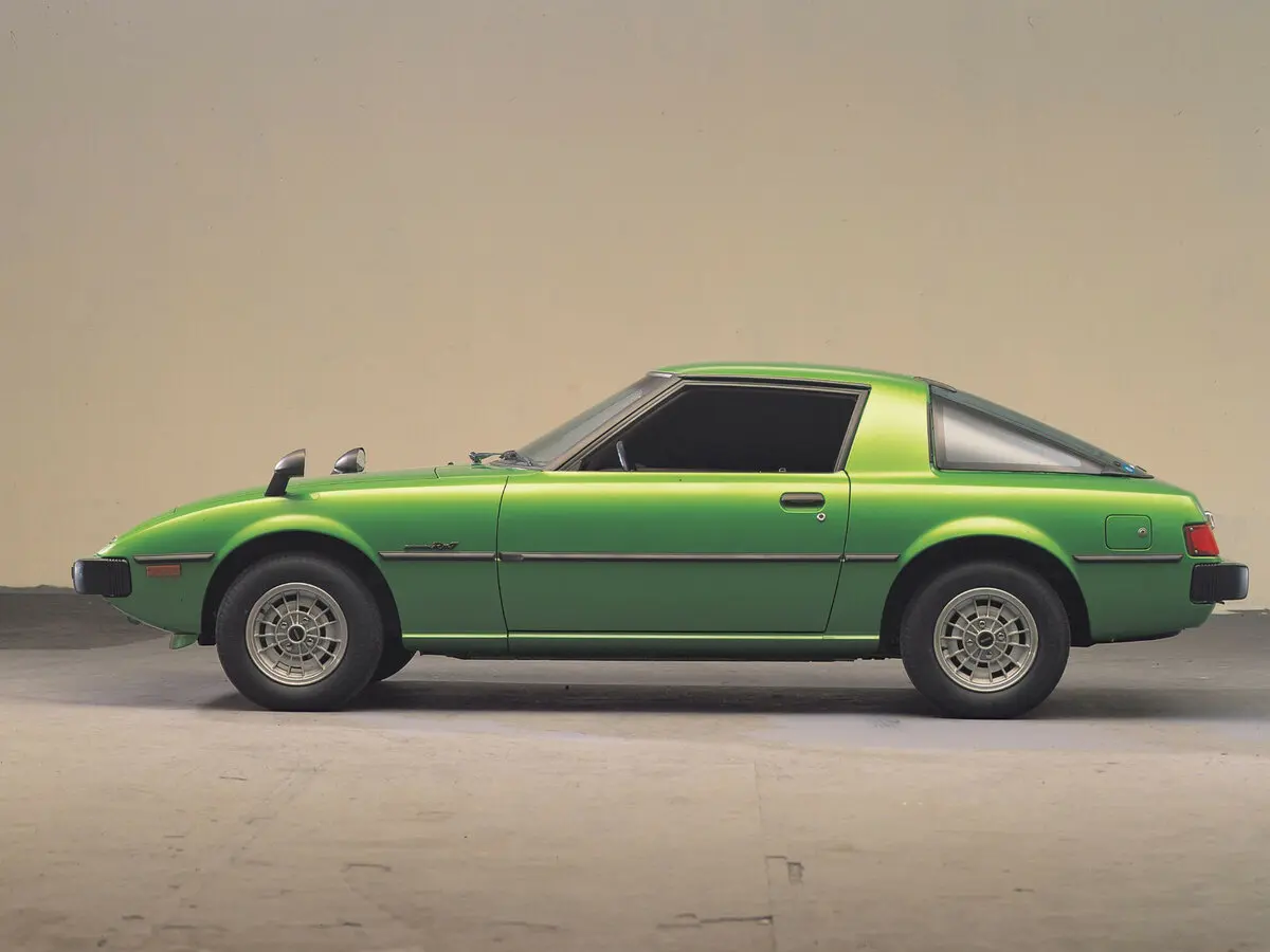 Mazda Savanna RX-7 I (SA) Купе — photo 2