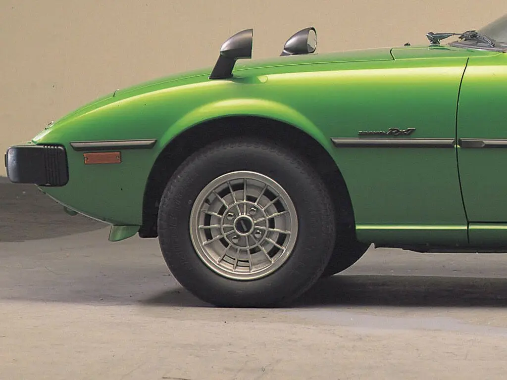 Mazda Savanna RX-7 I (SA) Купе — photo 7