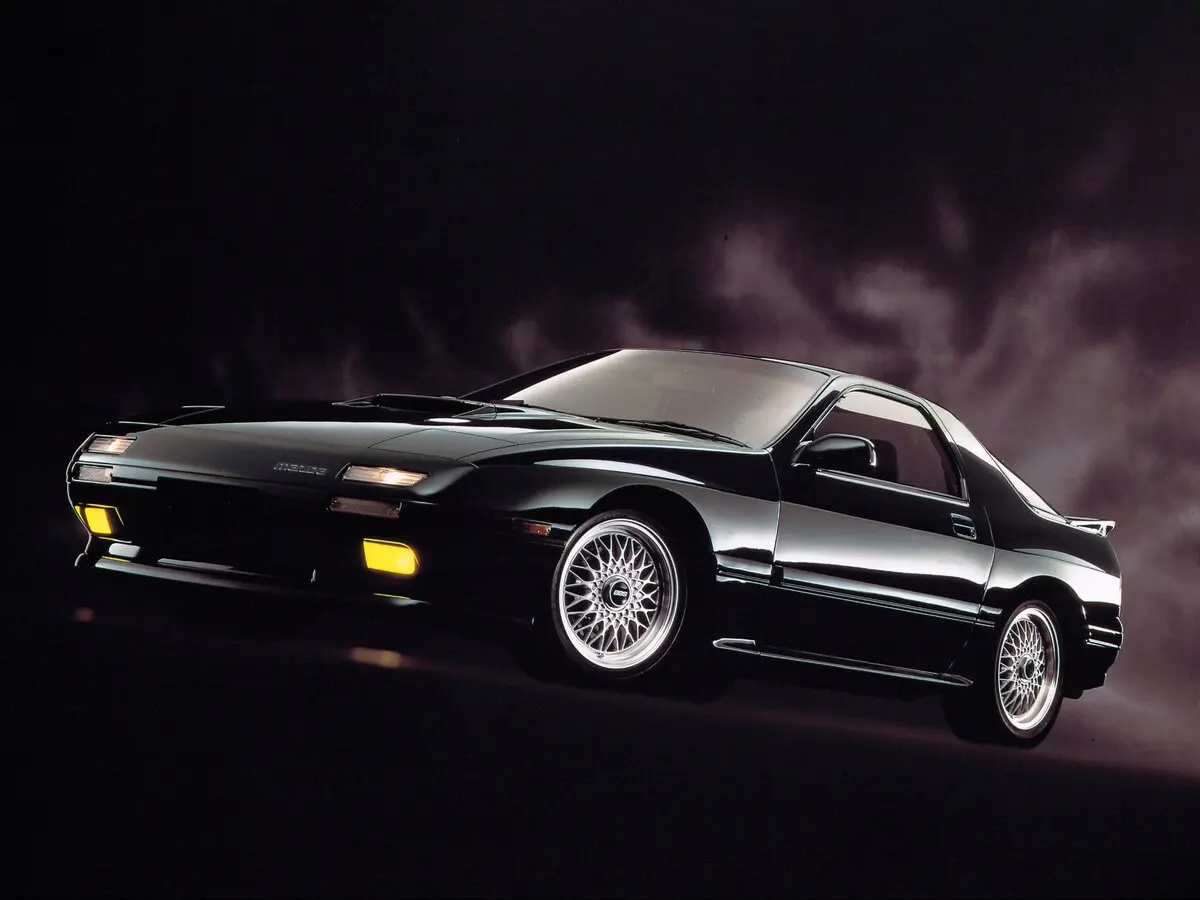 Mazda Savanna RX-7 II (FC) Рестайлинг Купе