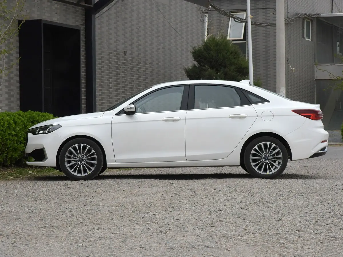 Ford Escort VI Рестайлинг 2 Седан — сүрөт 2