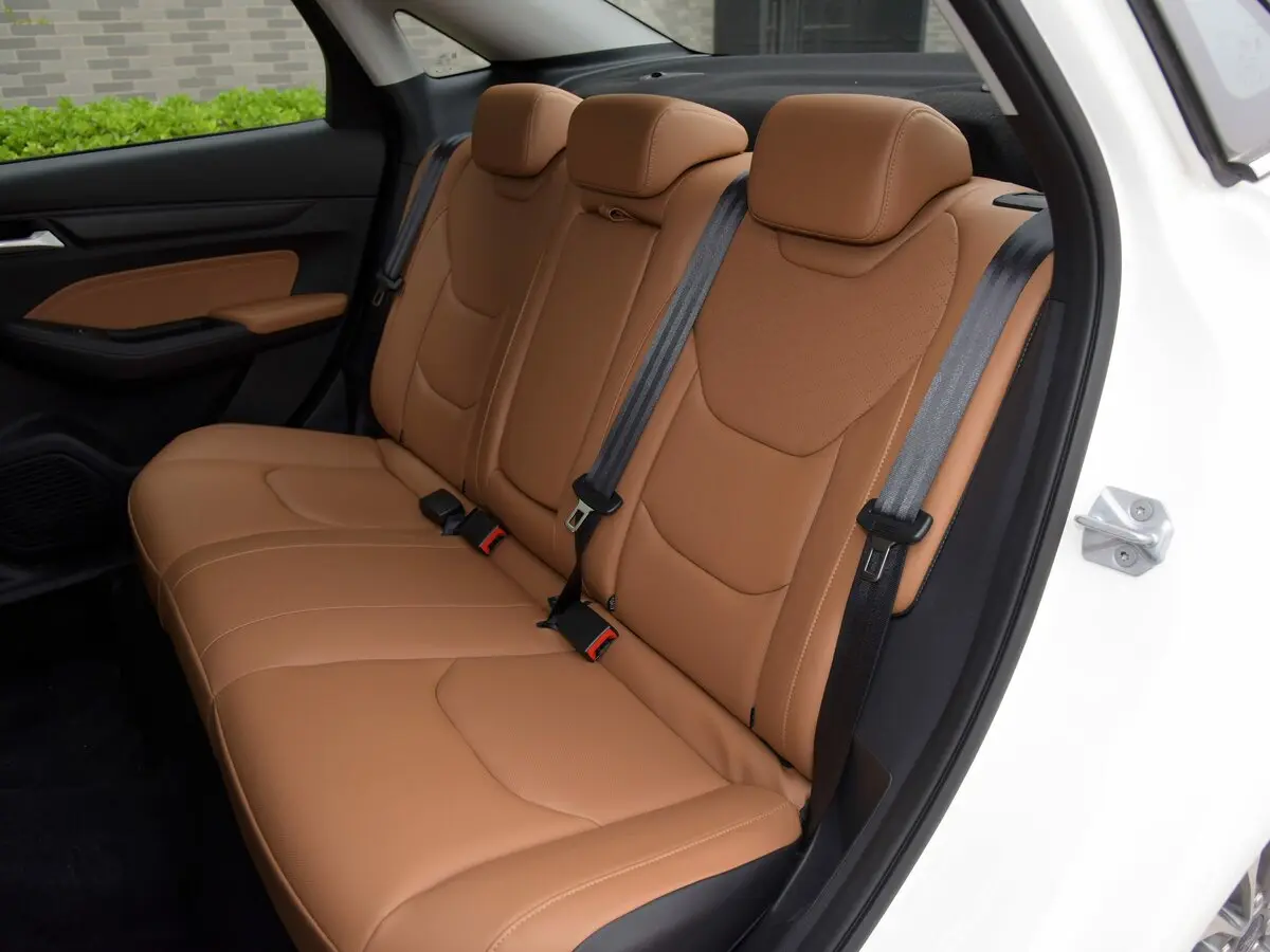 Ford Escort VI Рестайлинг 2 Седан — сүрөт 9
