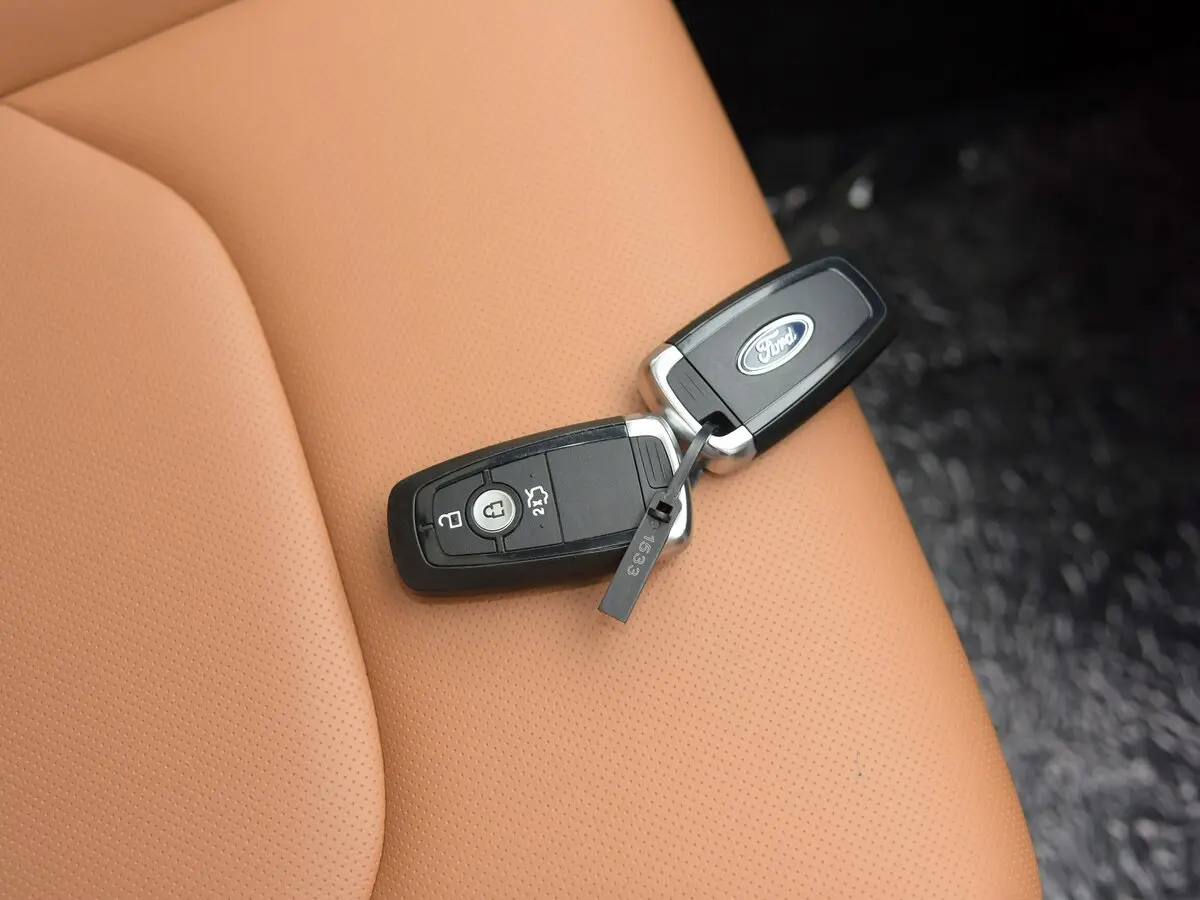 Ford Escort VI Рестайлинг 2 Седан — сүрөт 14