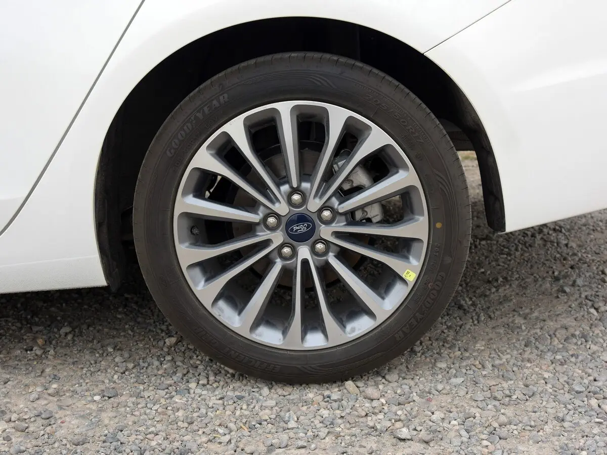 Ford Escort VI Рестайлинг 2 Седан — сүрөт 15