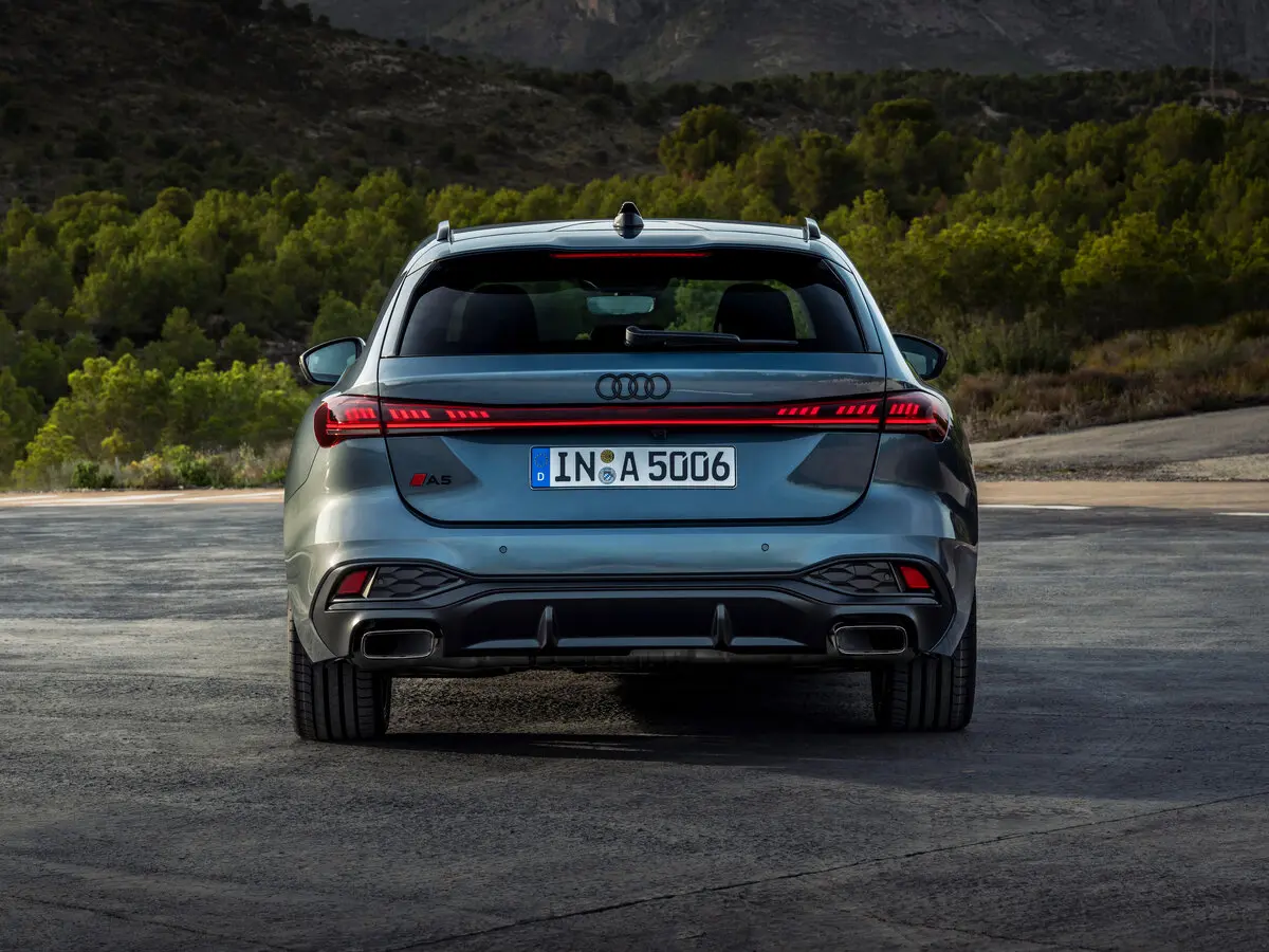 Audi A5 III (B10) Универсал 5 дв. — сүрөт 4