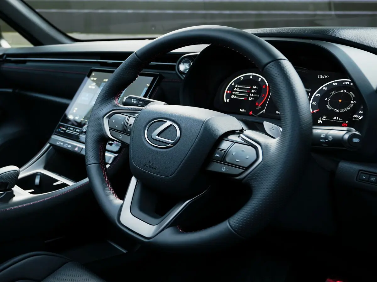 Lexus LBX 2023 – н.в. Внедорожник 5 дв. Morizo RR — сүрөт 6