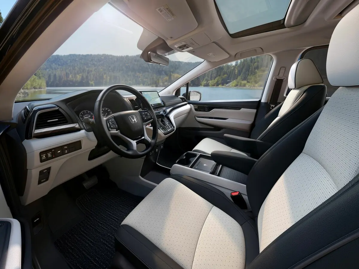 Honda Odyssey (North America) V Рестайлинг 2 Минивэн — сүрөт 6