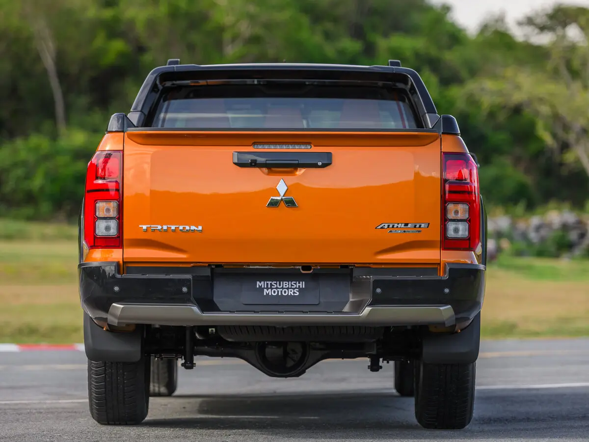 Mitsubishi Triton VI Пикап Двойная кабина Athlete — сүрөт 4