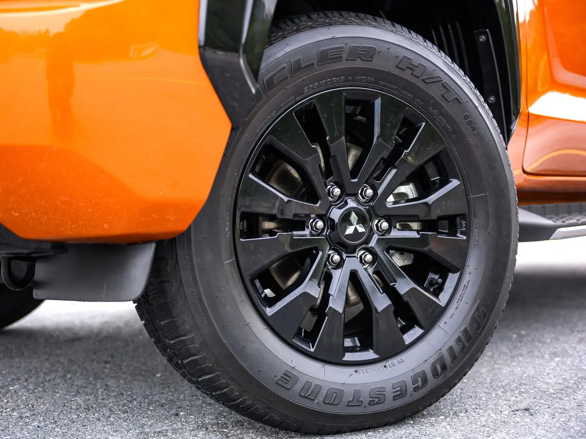 Mitsubishi Triton VI Пикап Двойная кабина Athlete — сүрөт 20