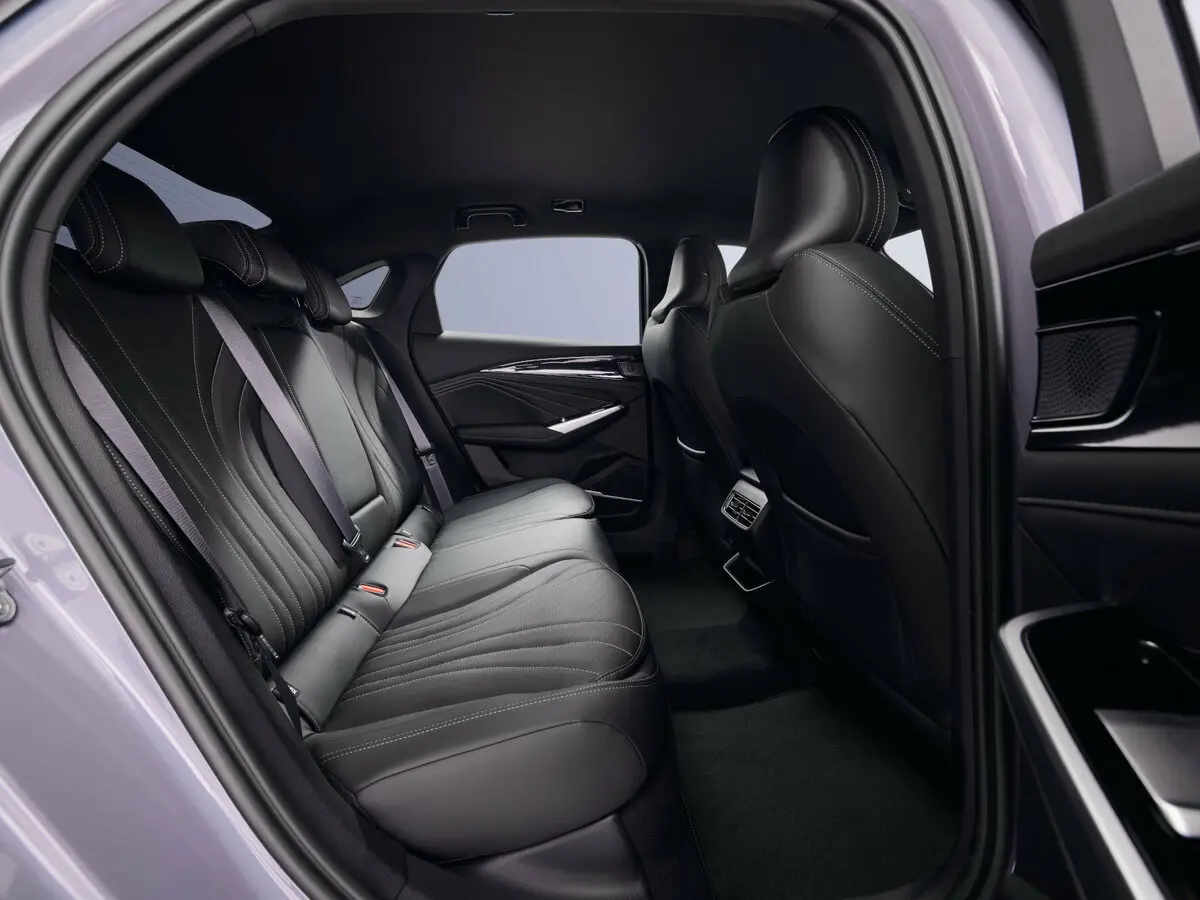 Geely Preface I Седан — photo 9