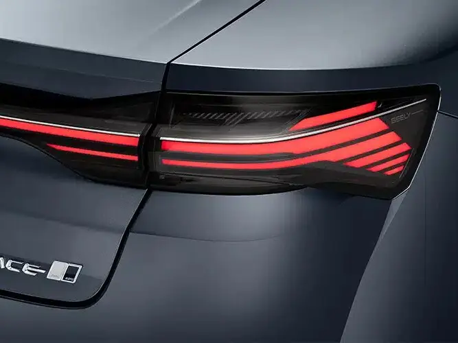 Geely Preface I Седан — photo 13