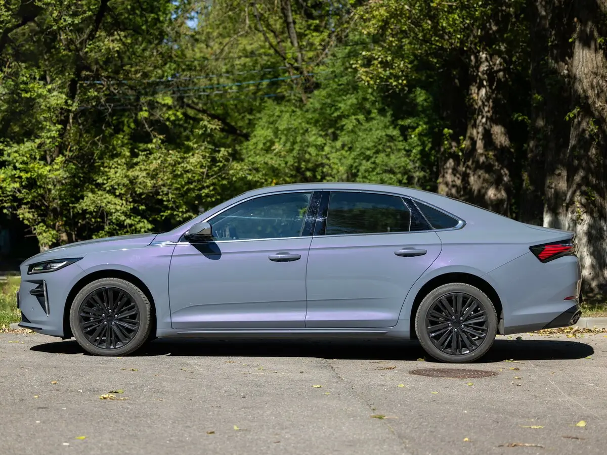 Geely Preface I Седан — photo 18