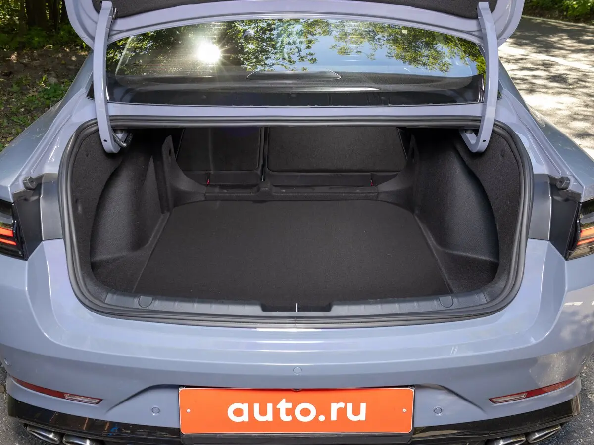 Geely Preface I Седан — photo 31