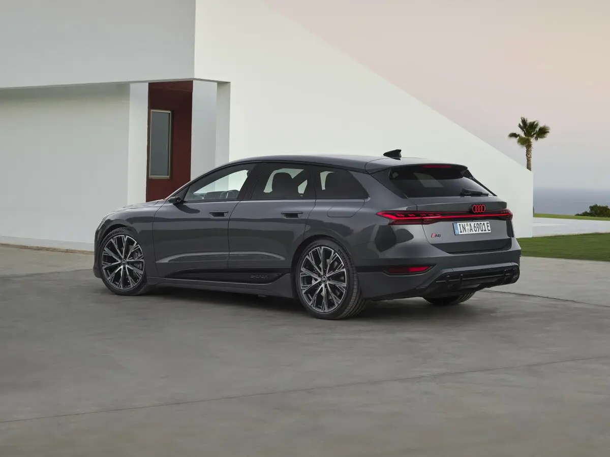 Audi A6 e-tron 2024 – н.в. Универсал 5 дв. — 照片 5