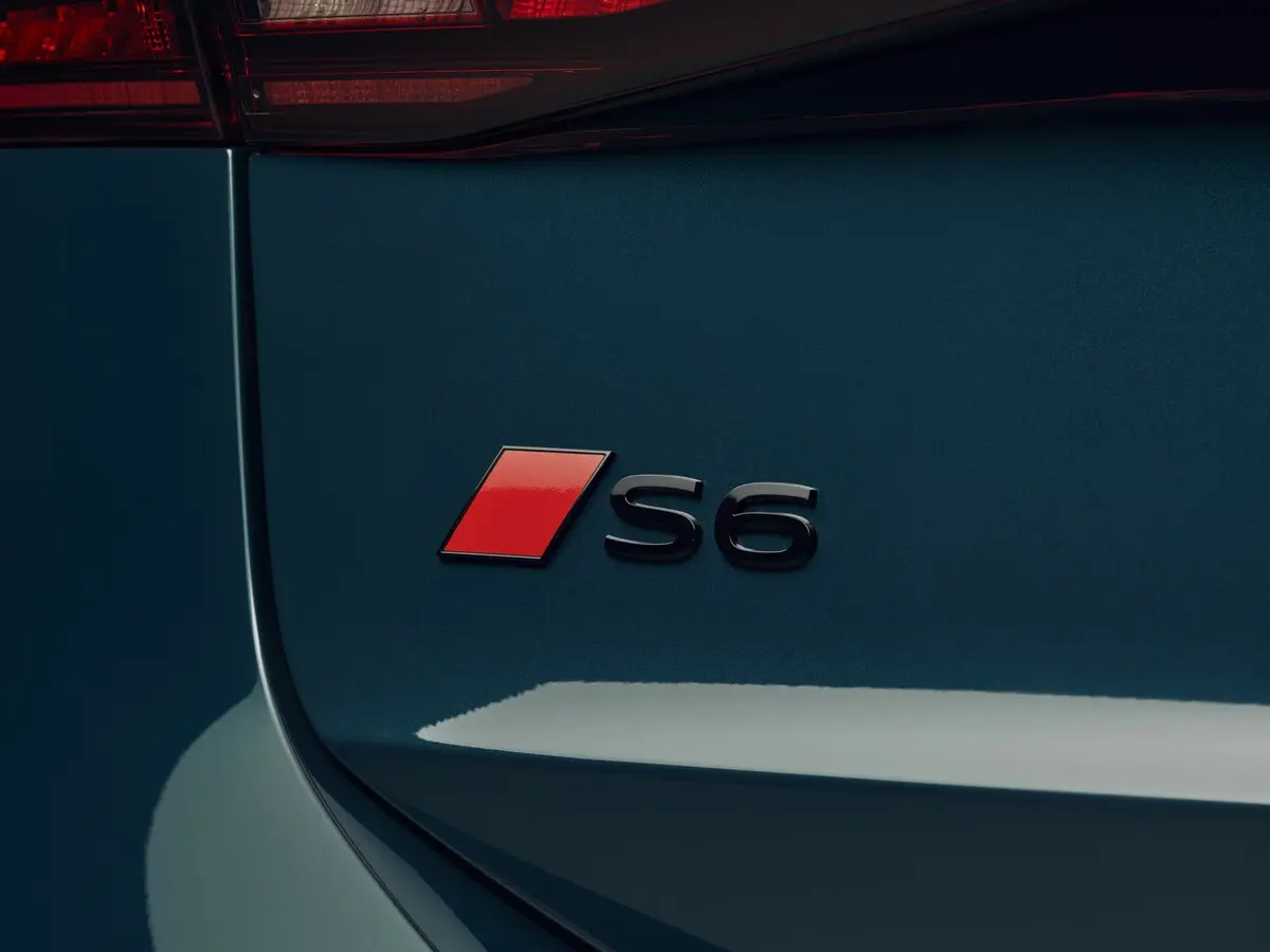 Audi S6 e-tron 2024 – н.в. Лифтбек — сүрөт 11