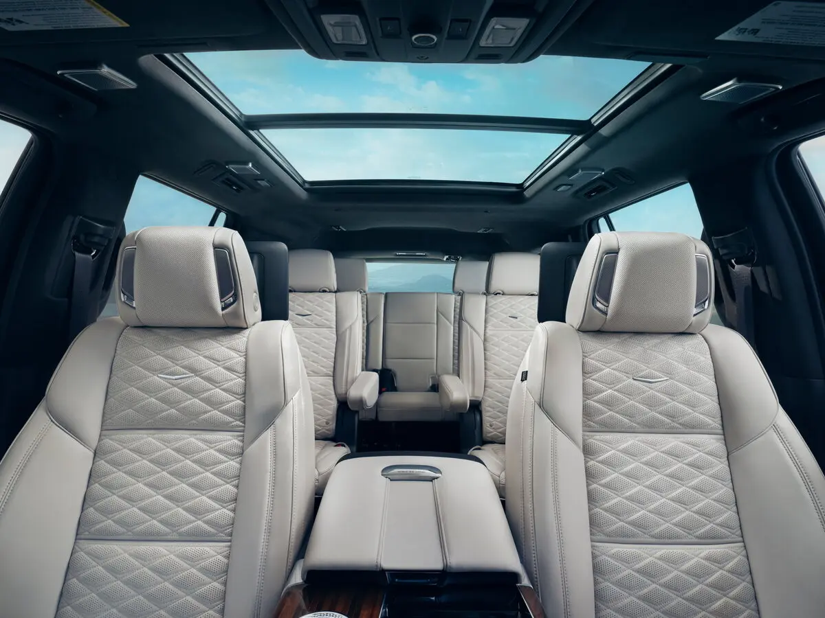 Cadillac Escalade V Рестайлинг Внедорожник 5 дв. — photo 9