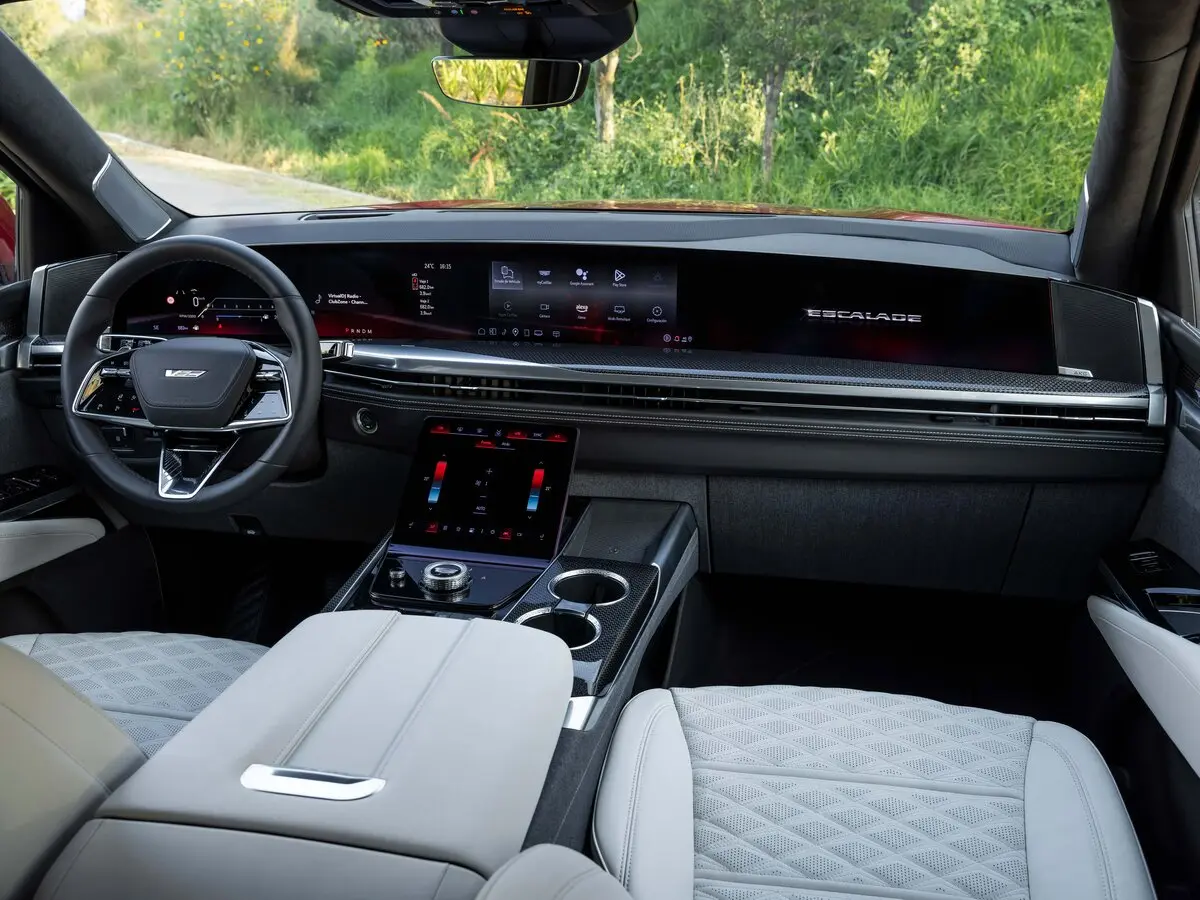 Cadillac Escalade V Рестайлинг Внедорожник 5 дв. ESV — сүрөт 7