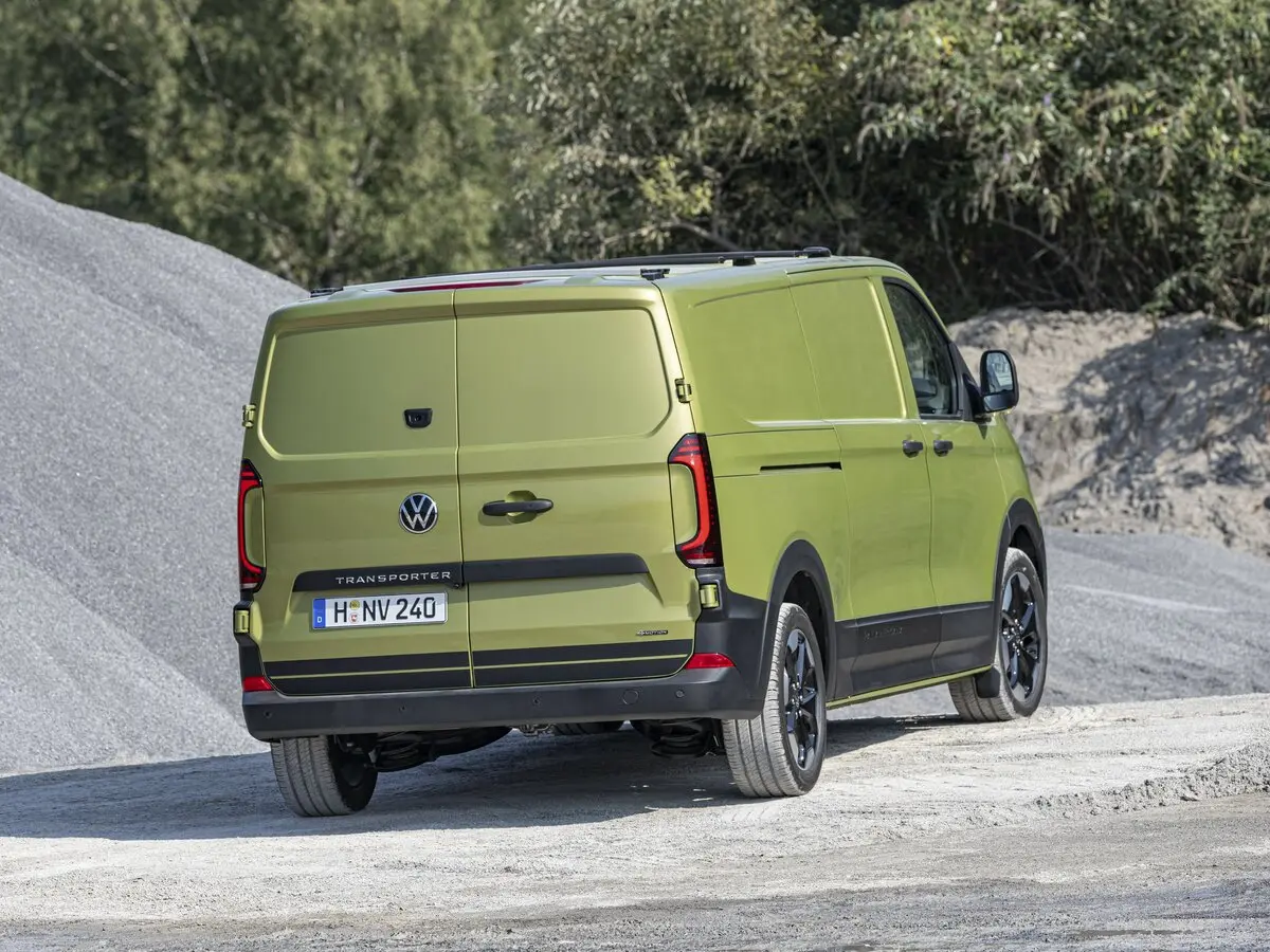 Volkswagen Transporter T7 Фургон Long — сүрөт 4