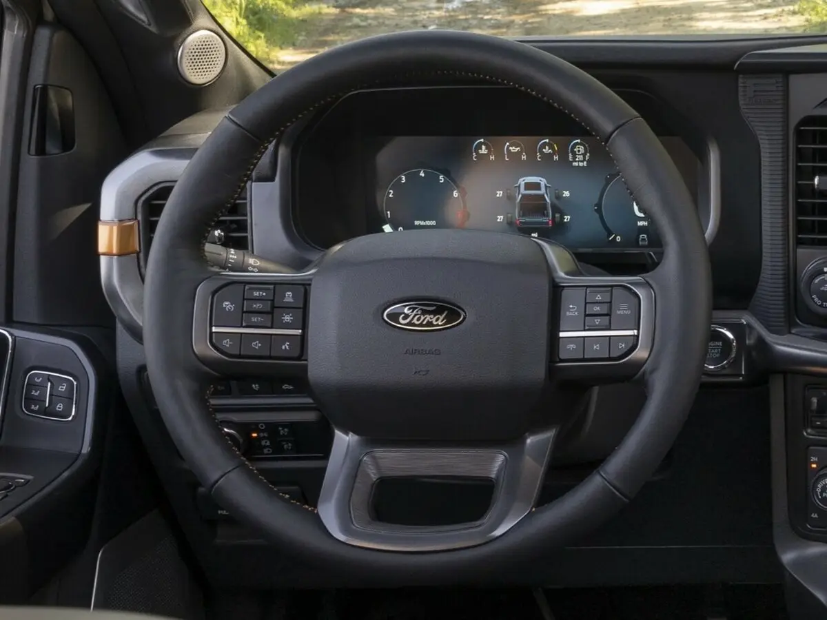 Ford F-150 XIV Рестайлинг Пикап Одинарная кабина Regular Cab — фото 4