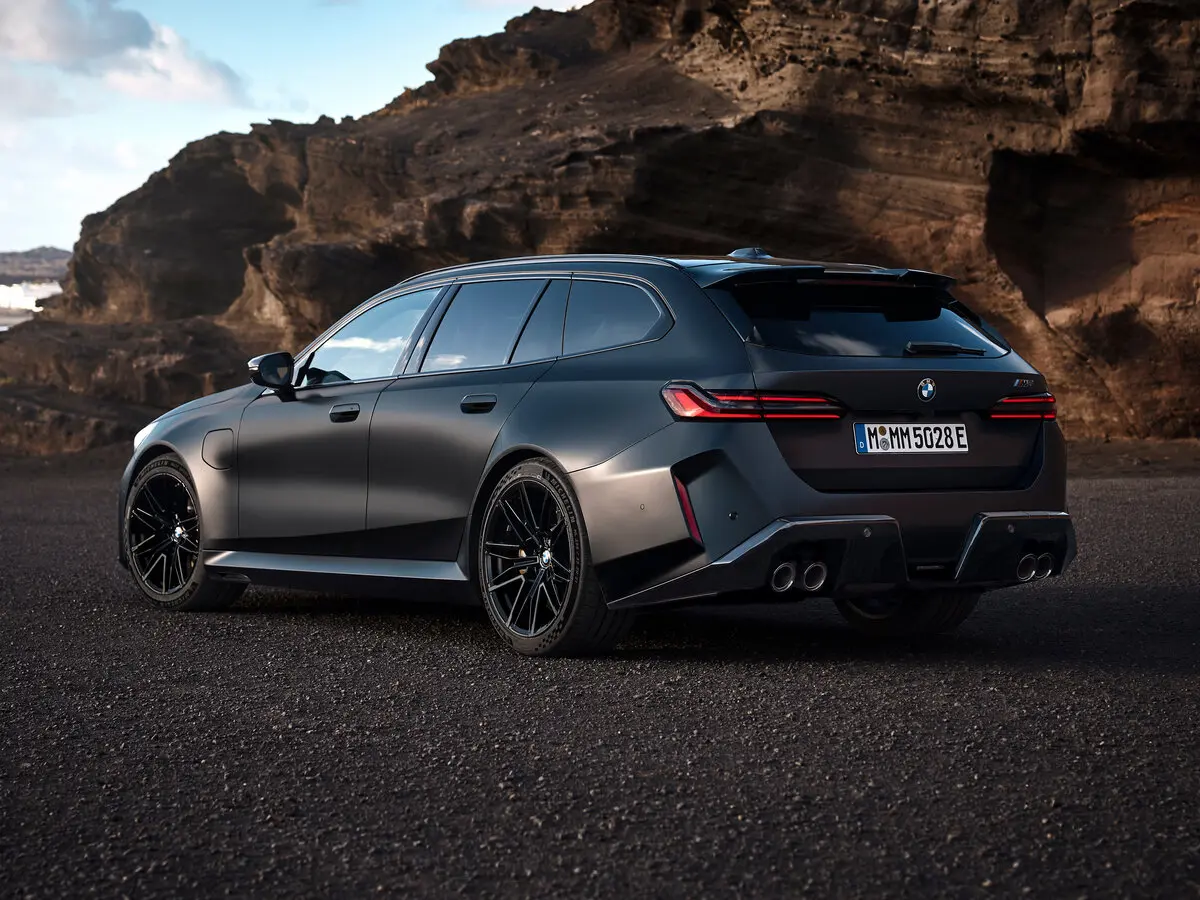 BMW M5 VII (G90) Универсал 5 дв. Touring — сүрөт 5