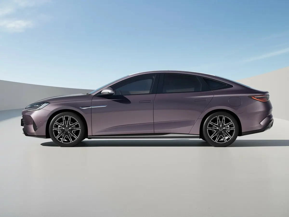 BYD Seal 07 I Седан — сүрөт 2