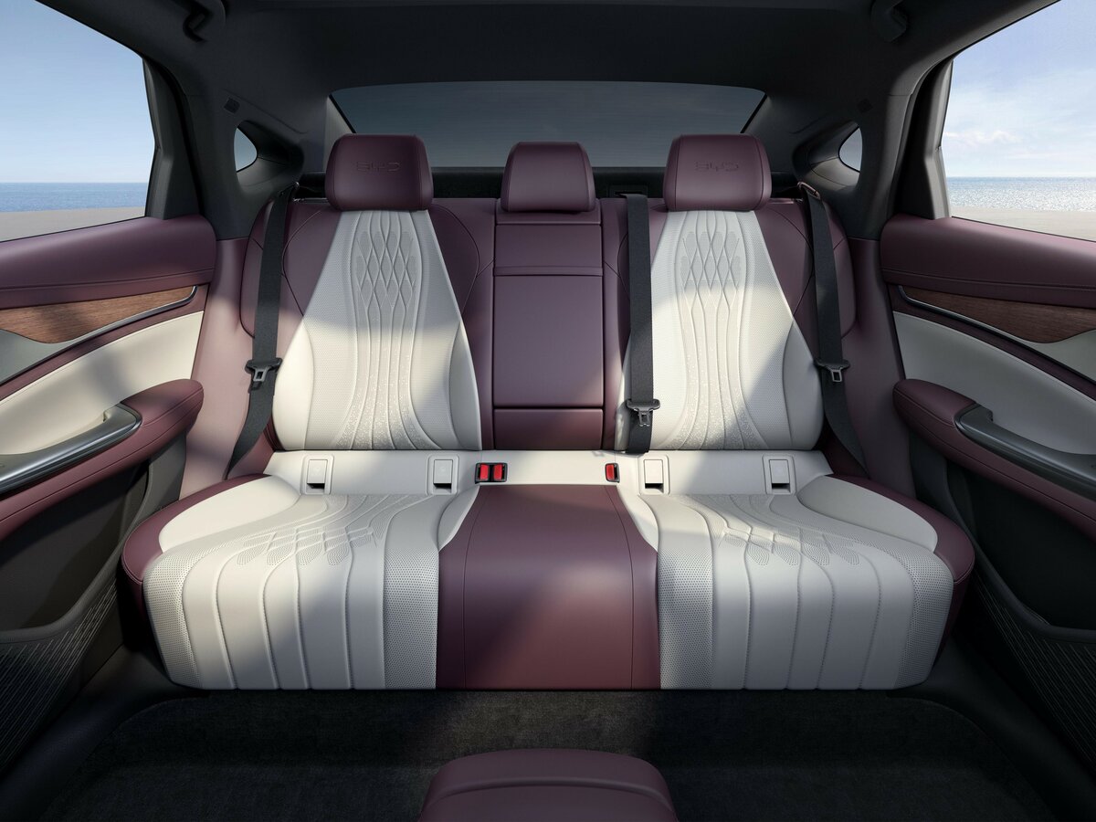 BYD Seal 07 I Седан