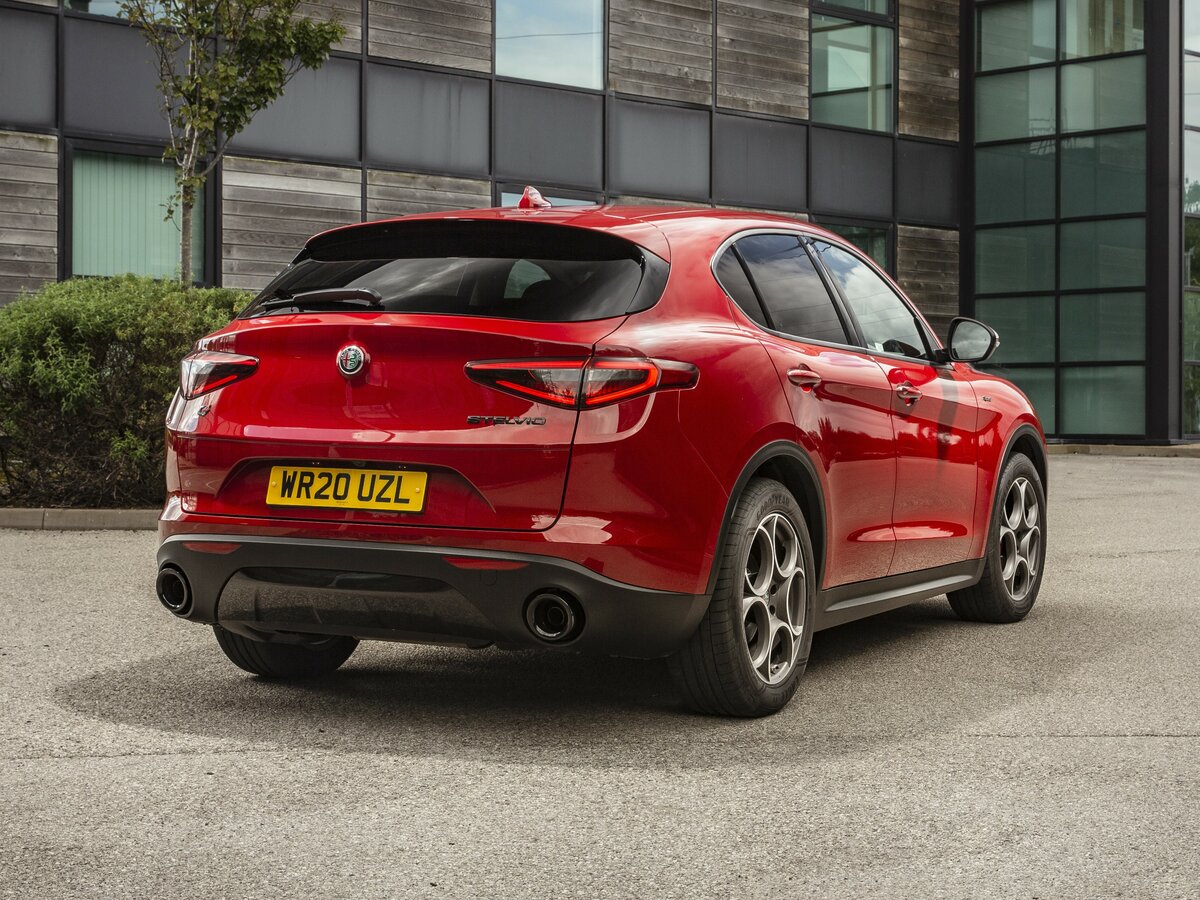 Alfa Romeo Stelvio I Рестайлинг Внедорожник 5 дв.