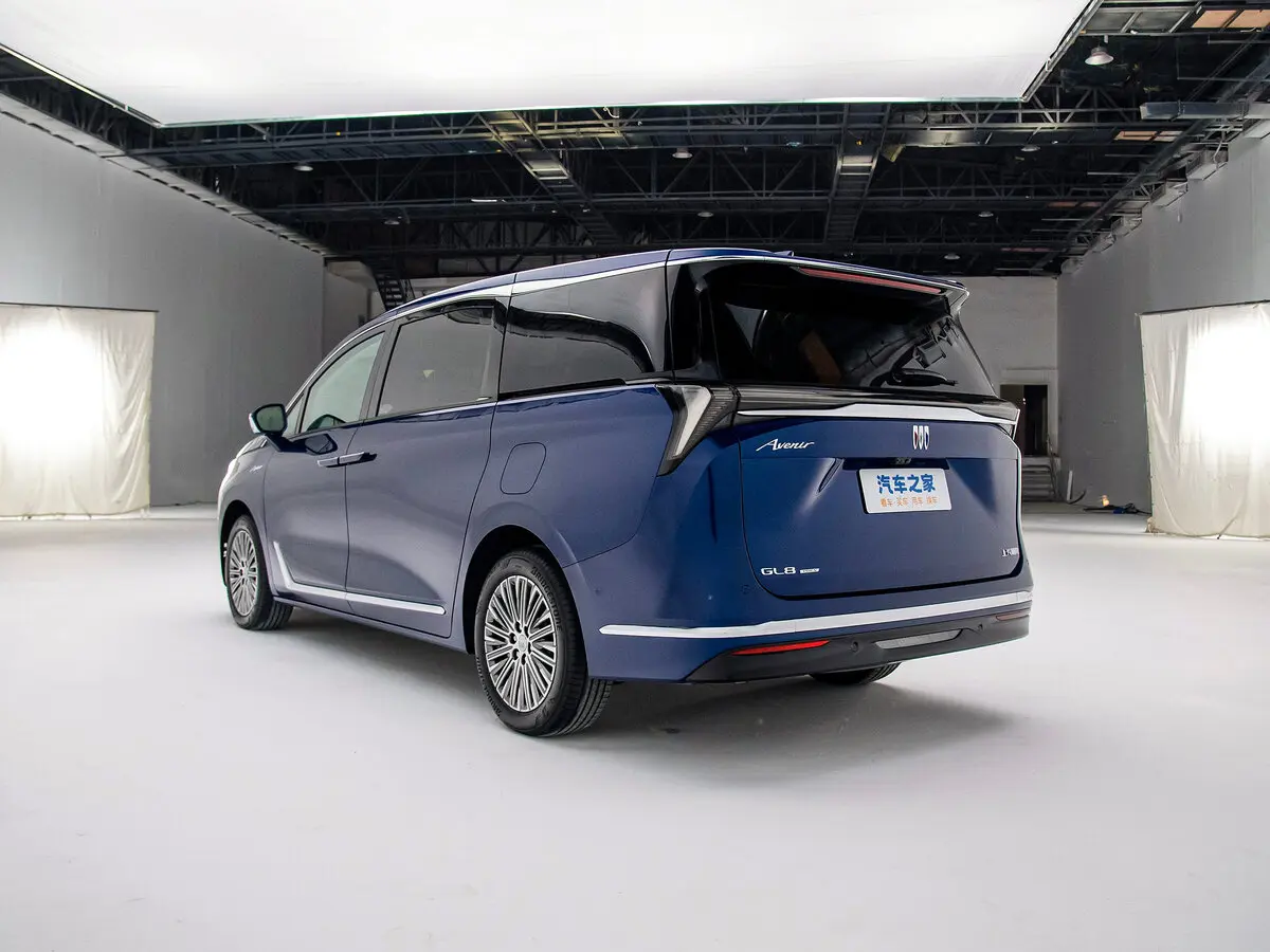 Buick GL8 IV Century Минивэн PHEV — сүрөт 5