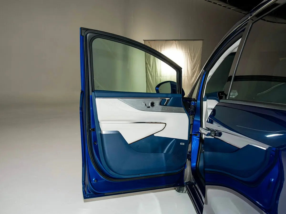 Buick GL8 IV Century Минивэн PHEV — сүрөт 11