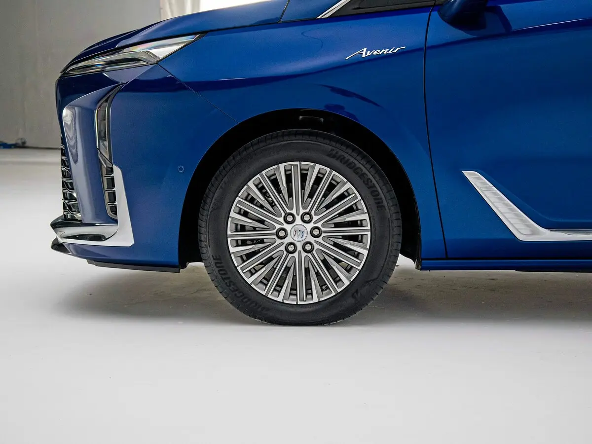 Buick GL8 IV Century Минивэн PHEV — сүрөт 19