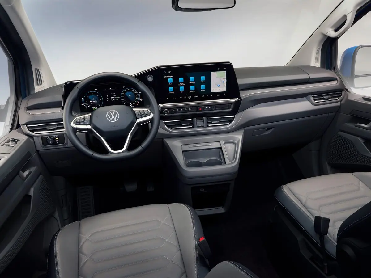 Volkswagen Caravelle T7 Минивэн — photo 6