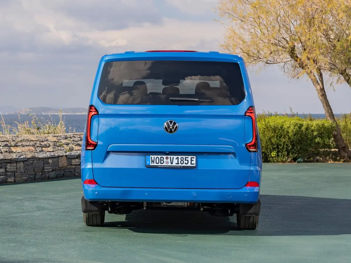 Volkswagen Caravelle T7 Минивэн Long — 照片 5