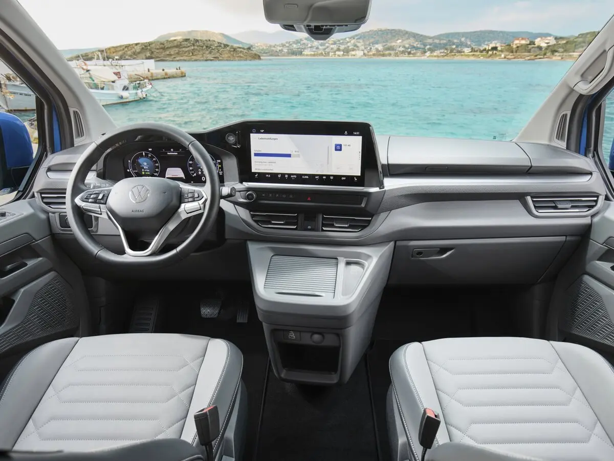 Volkswagen Caravelle T7 Минивэн Long — 照片 7