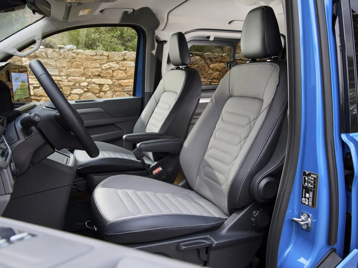 Volkswagen Caravelle T7 Минивэн Long — 照片 8