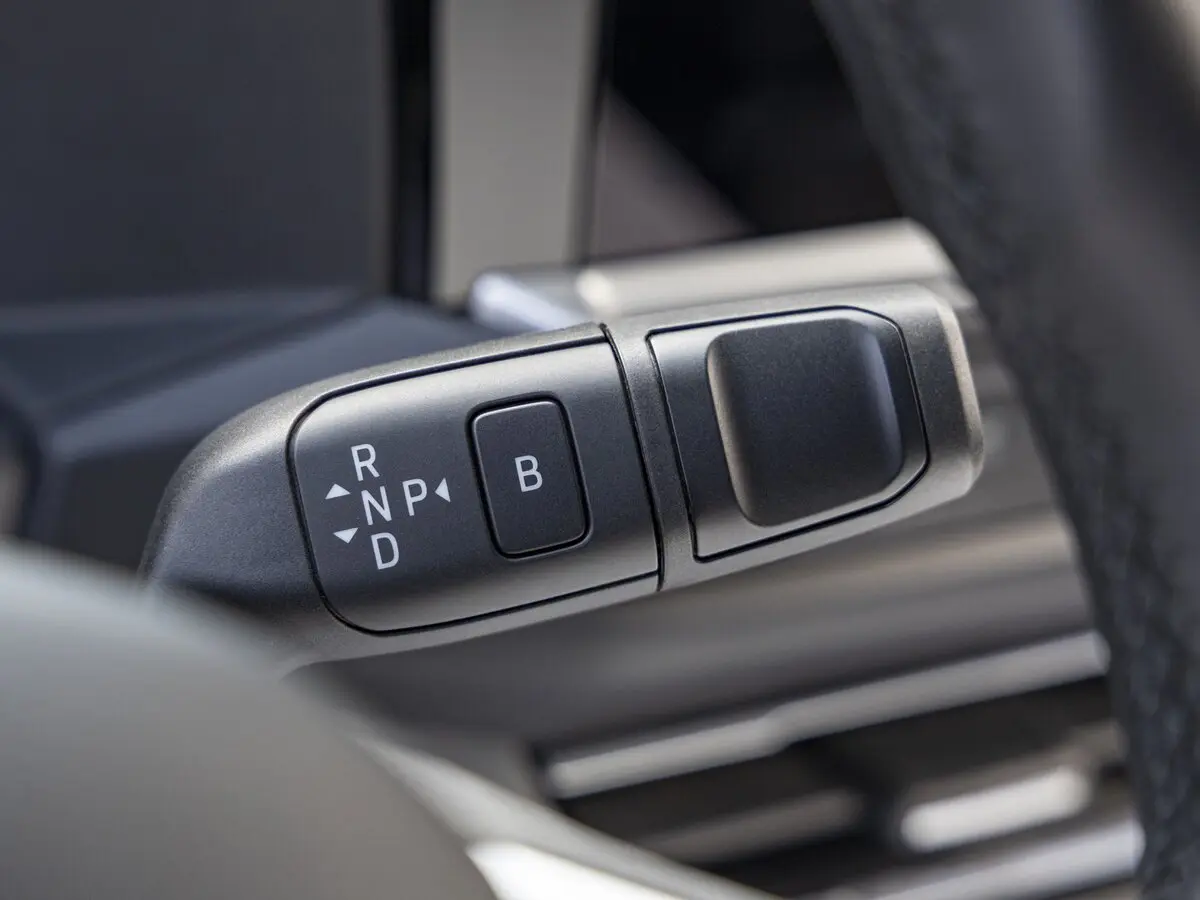 Volkswagen Caravelle T7 Минивэн Long — 照片 11