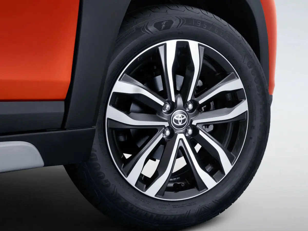 Toyota Urban Cruiser Taisor 2024 – н.в. Внедорожник 5 дв. — сүрөт 10